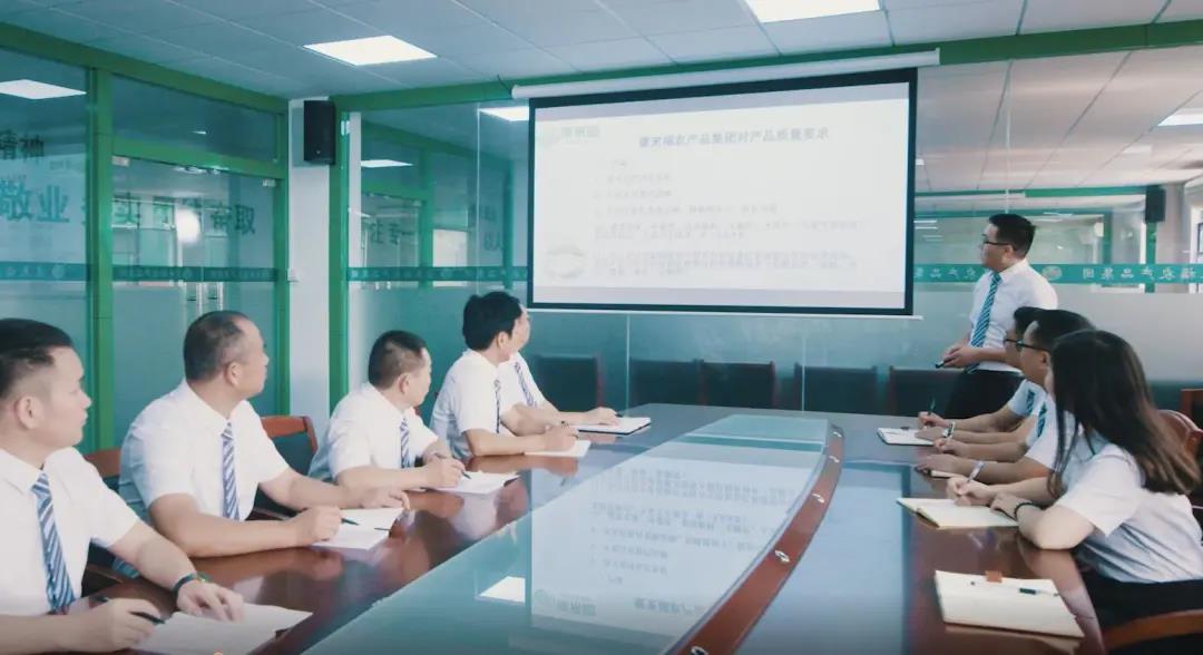康來福14年食材配送行業(yè)風(fēng)雨路，堅(jiān)持不變的六大服務(wù)準(zhǔn)則！